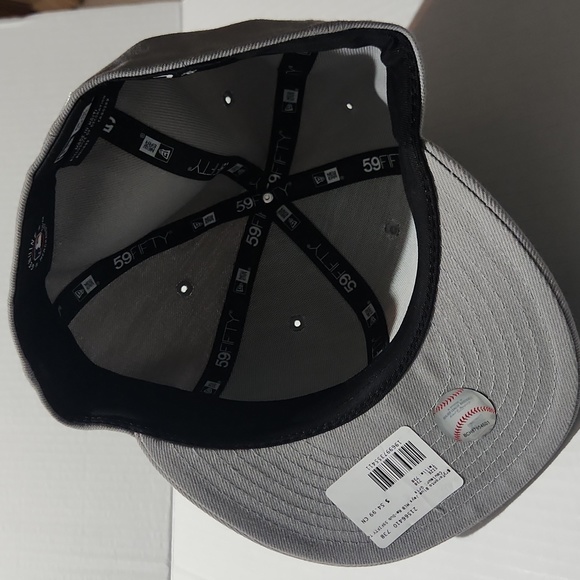 New Era Blue Jays cap - Picture 3 of 3